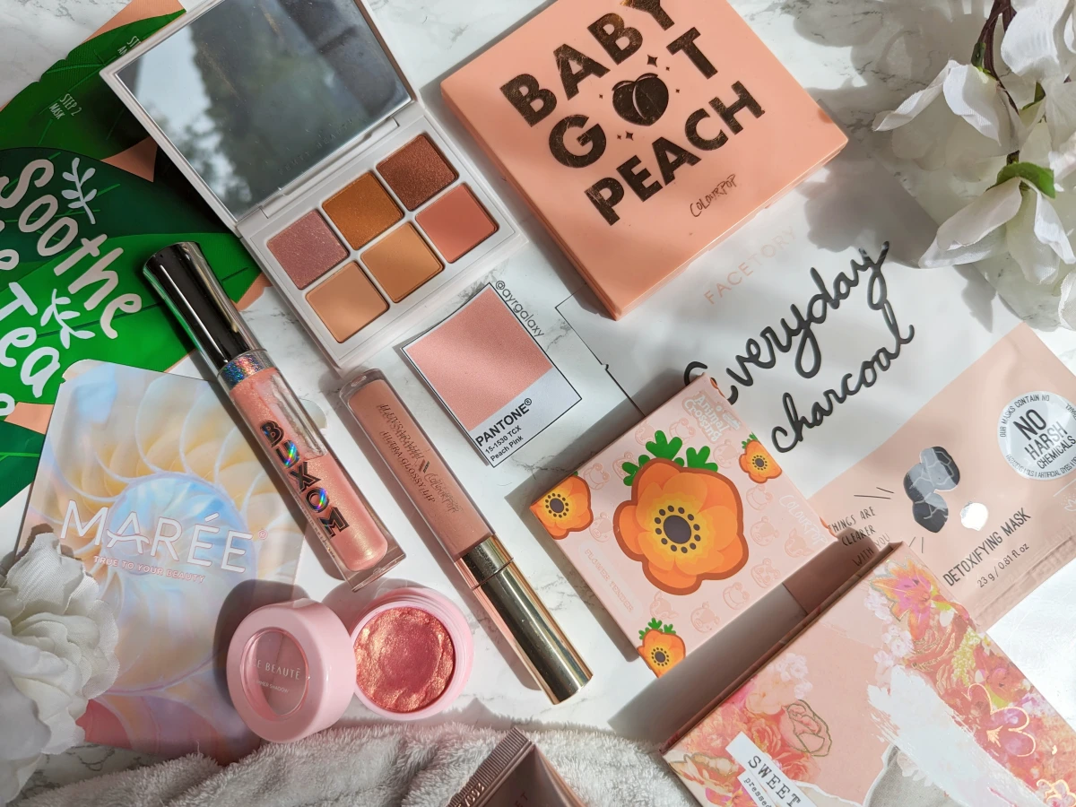 Peach Pink Makeup & Outfit